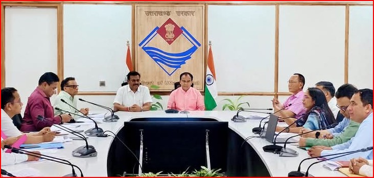 प्रत्येक गोल्डन कार्ड धारक को मिले योजना का समुचित लाभः डा धन सिंह रावत