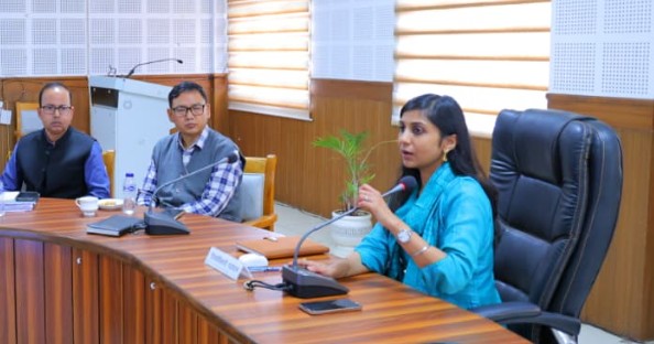 आधुनिक कृषि के लिए प्रशिक्षण, गोष्ठी और मशीन वितरण के निर्देश
