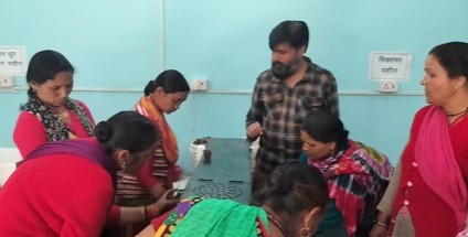 स्थानीय संसाधनों से स्वावलंबन की मिसाल बनी चमराड़ा सहकारिता