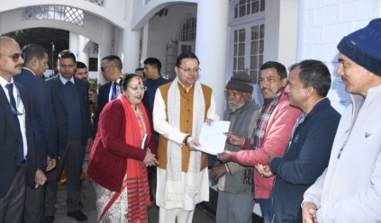 पंगोट देचौड़ी सड़क स्वीकृति पर मुख्यमंत्री जी का आभार व्यक्त किया