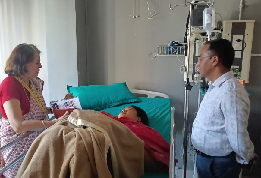 आयुष्मान: औचक निरीक्षण में अस्पतालों की पोल खुली, कई को नोटिस